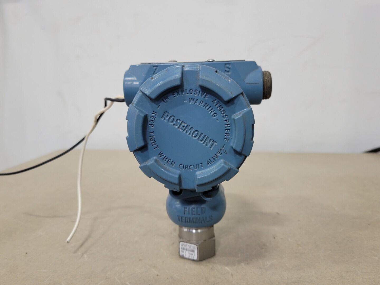 FISHER-ROSEMOUNT 3-15 PSIG Absolute and Gage Pressure Transmitter 2088 G2S22A1M5