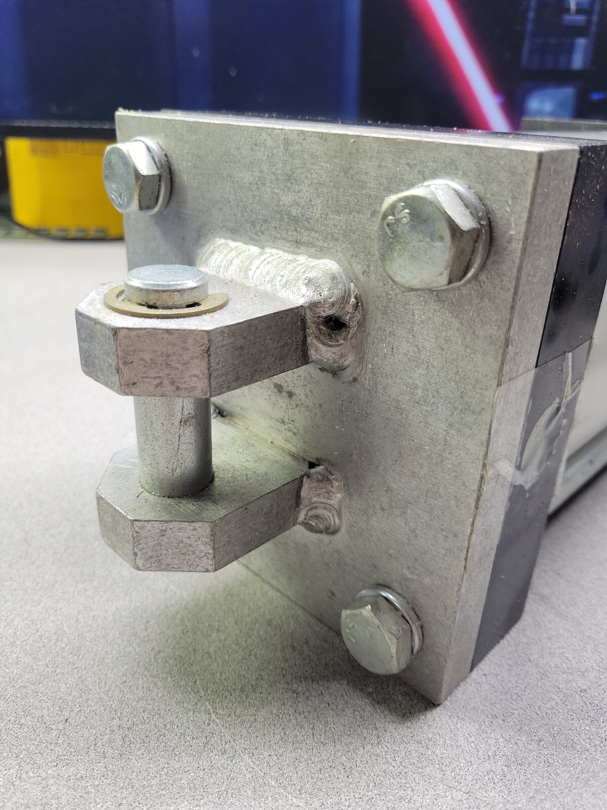 (8F1) CHICAGO CONTROLS PNEUMATIC CYLINDER, MP2-A-5X7-1-SM-NC