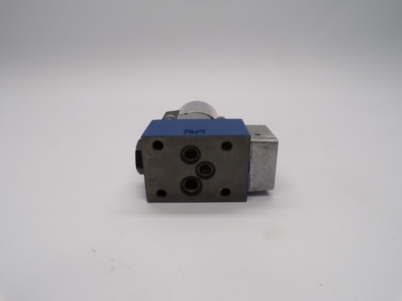 REXROTH R900205344 M-3SEW6U37/630MG96N9K4 R900205344 80/96VDC NSNP