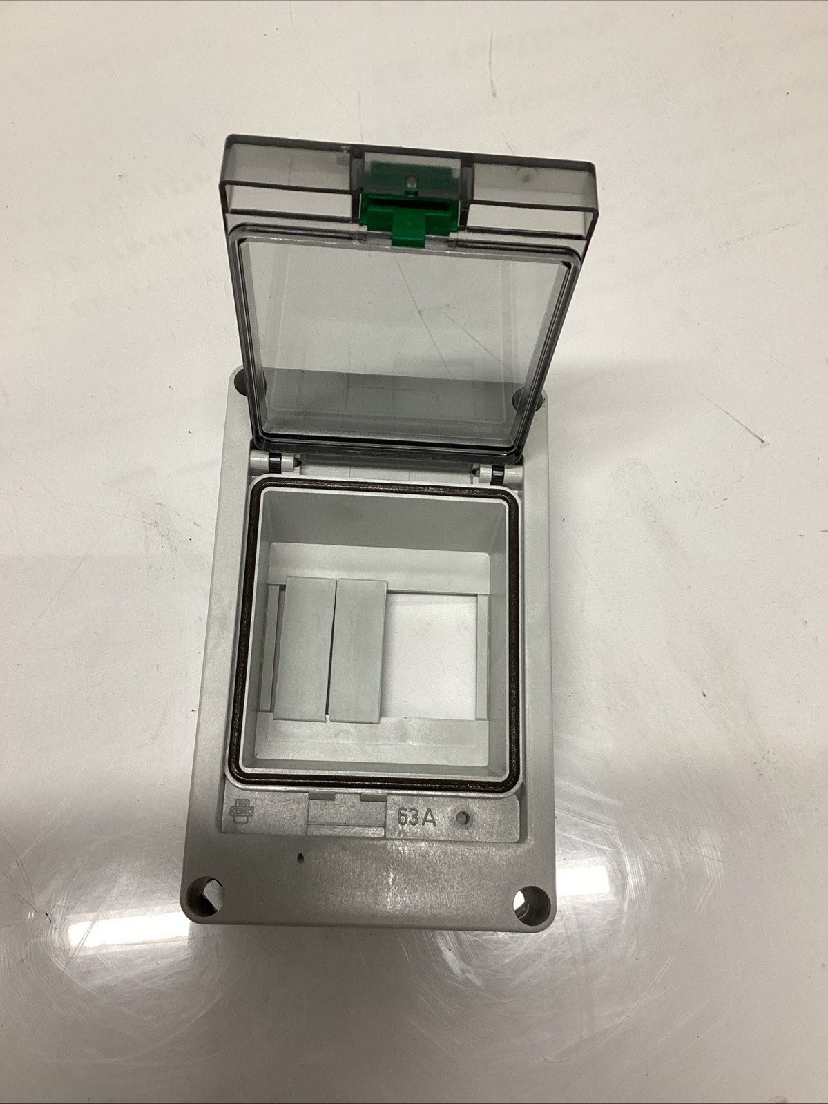 DIN Rail Enclosure Box W/ Transparent Hinged Cover 63A L-765