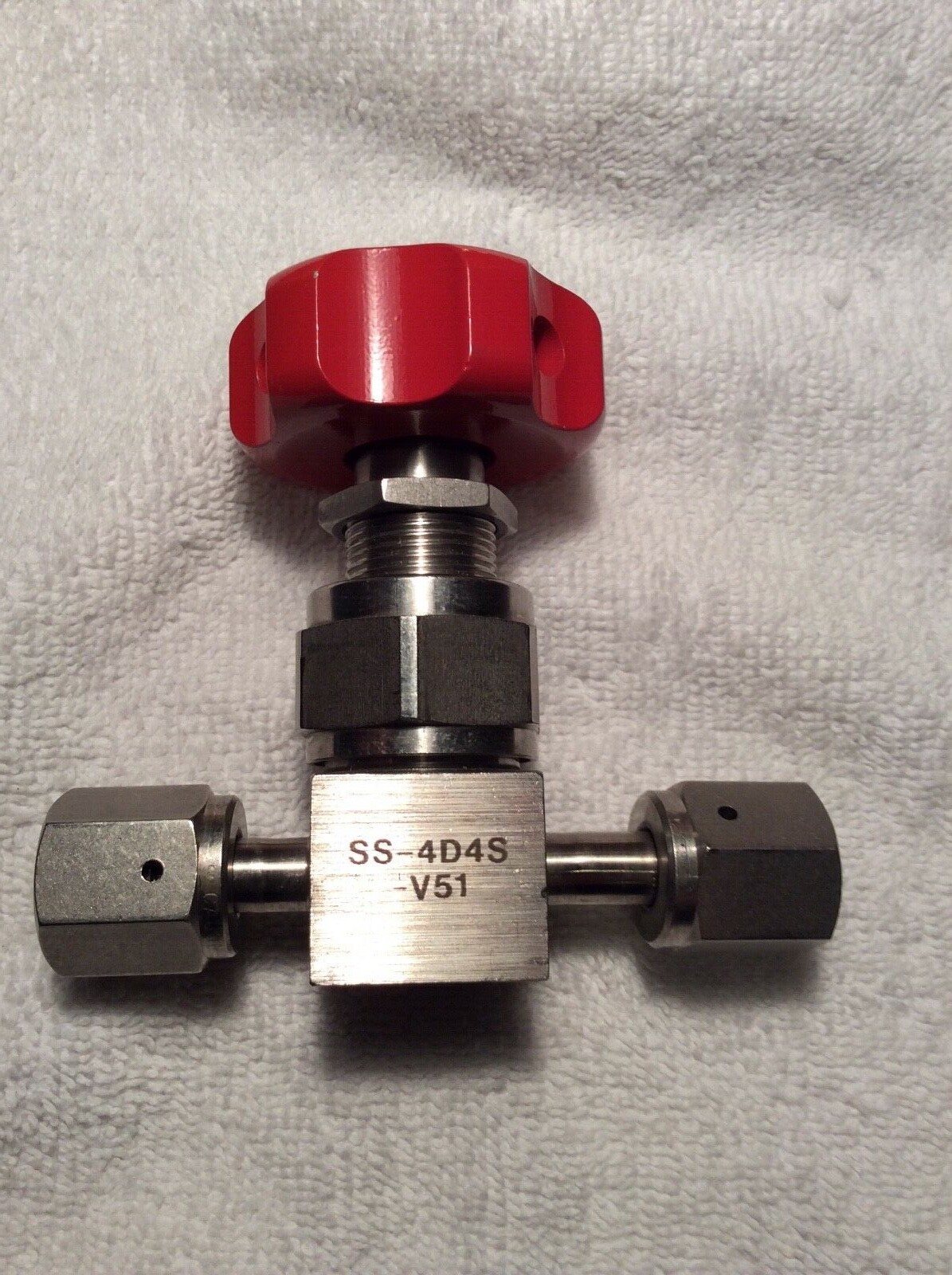 Nupro SS-4D4S V51 Gas Shut-Off Valve, Stainless Steel