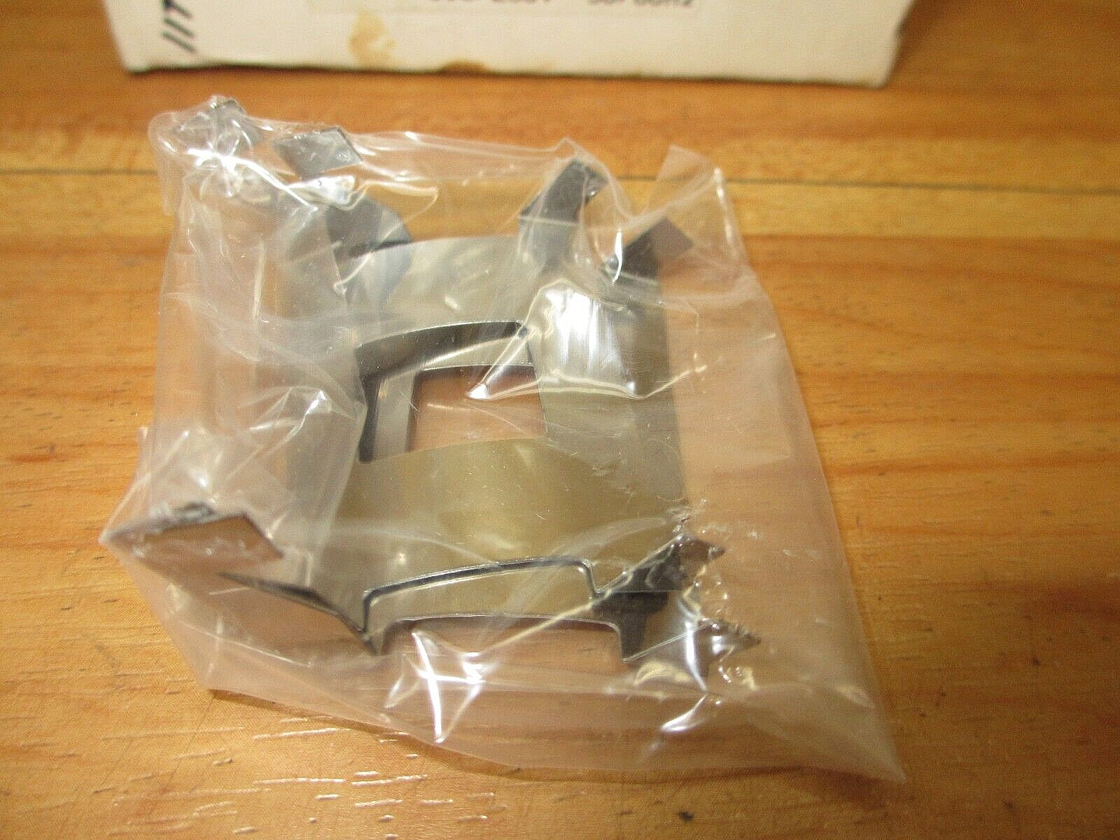 Barber Colman MAE1-003-00-000-0 *NEW* Temperature Controller 0-1600 Deg F 115V