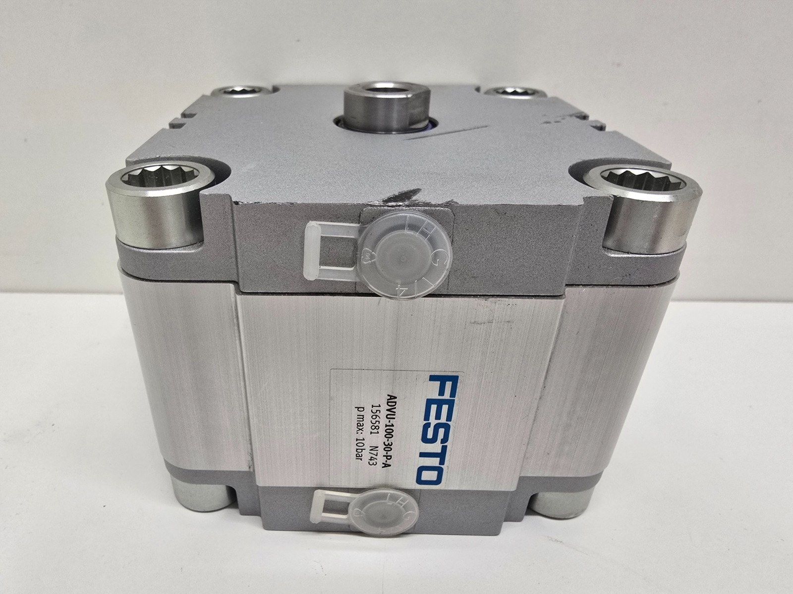 NEW OLD STOCK! FESTO 30MM STROKE COMPACT CYLINDER ADVU-100-30P-A