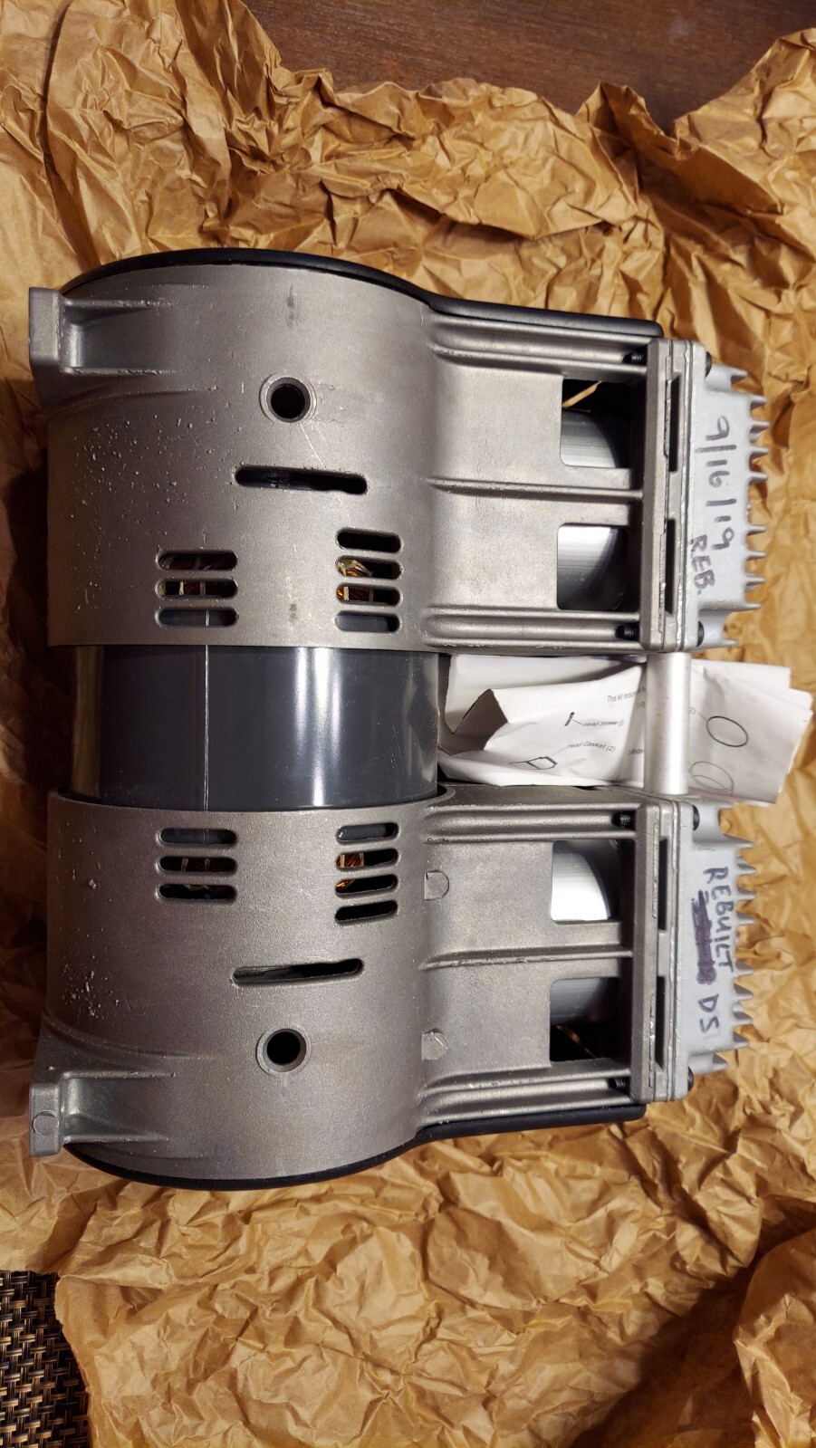 Rebuilt Thomas 2750BGHI75 Vacuum Pump 230VAC 2.2 AMP