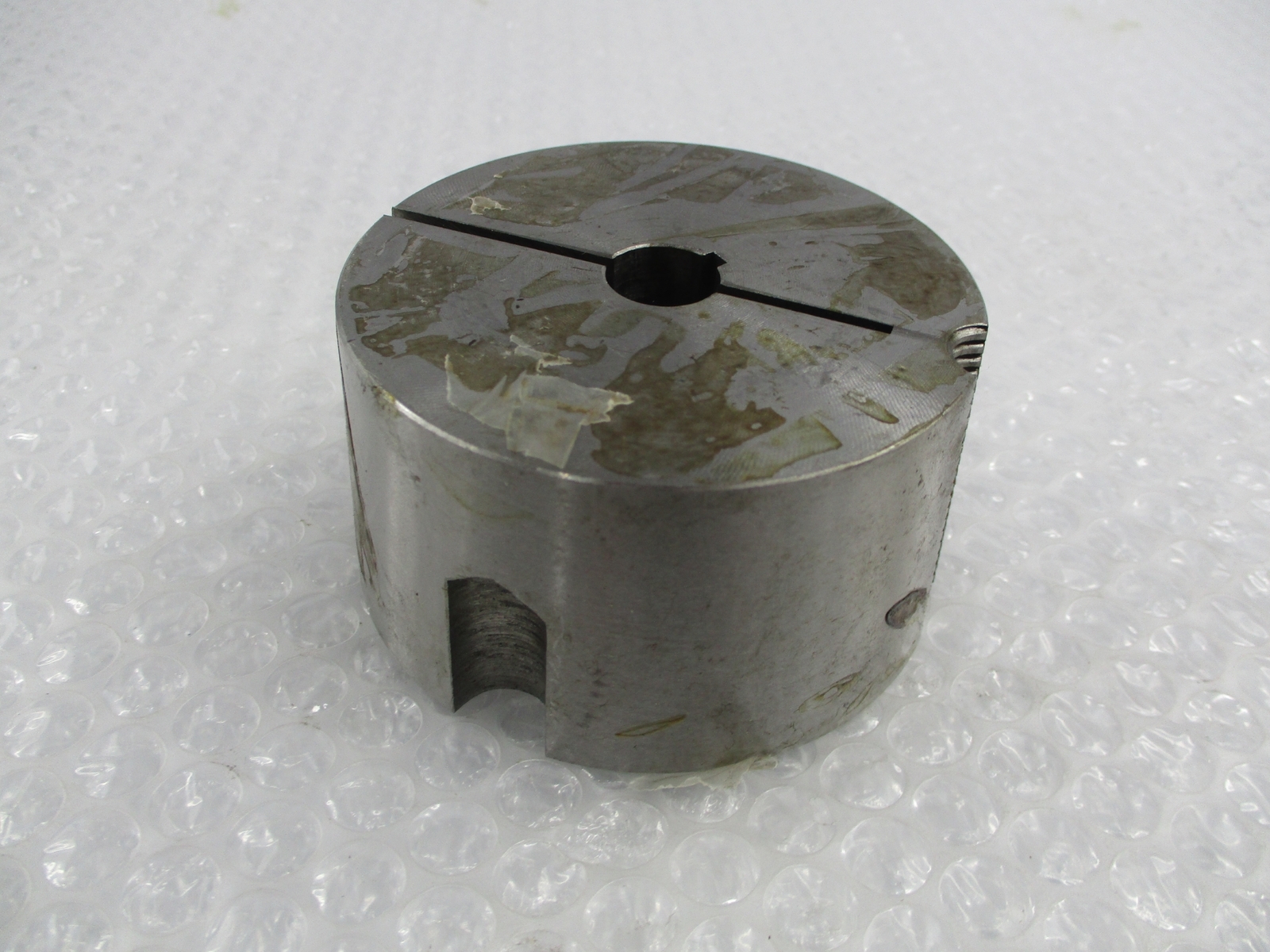 INDUSTRIAL SPARE 2517 LOCK BUSHING (AS PICTURED) NSNP