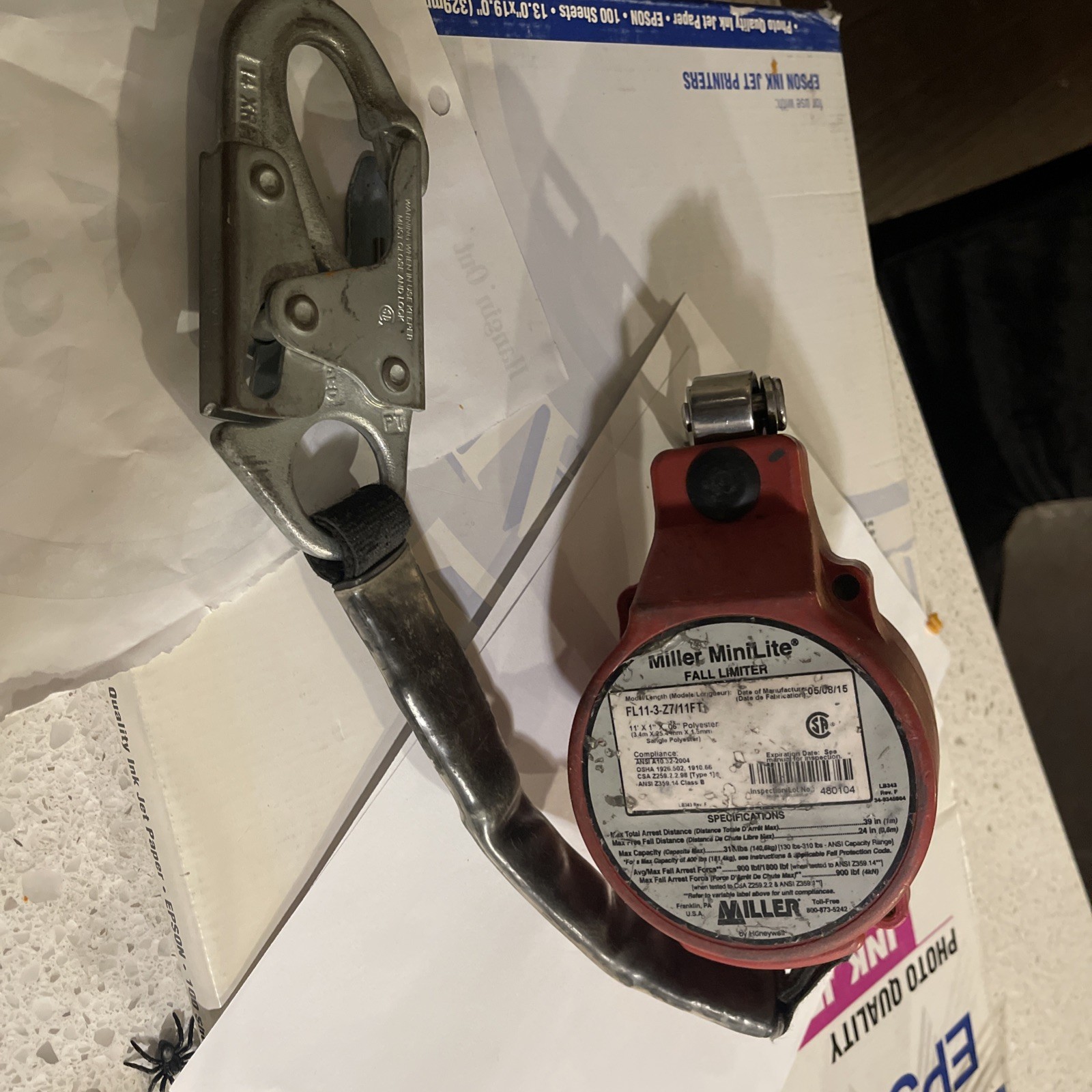 Honneywell Miller MiniLite FL11-3-Z7/11FT Fall Limiter Self-Retracting Lanyard