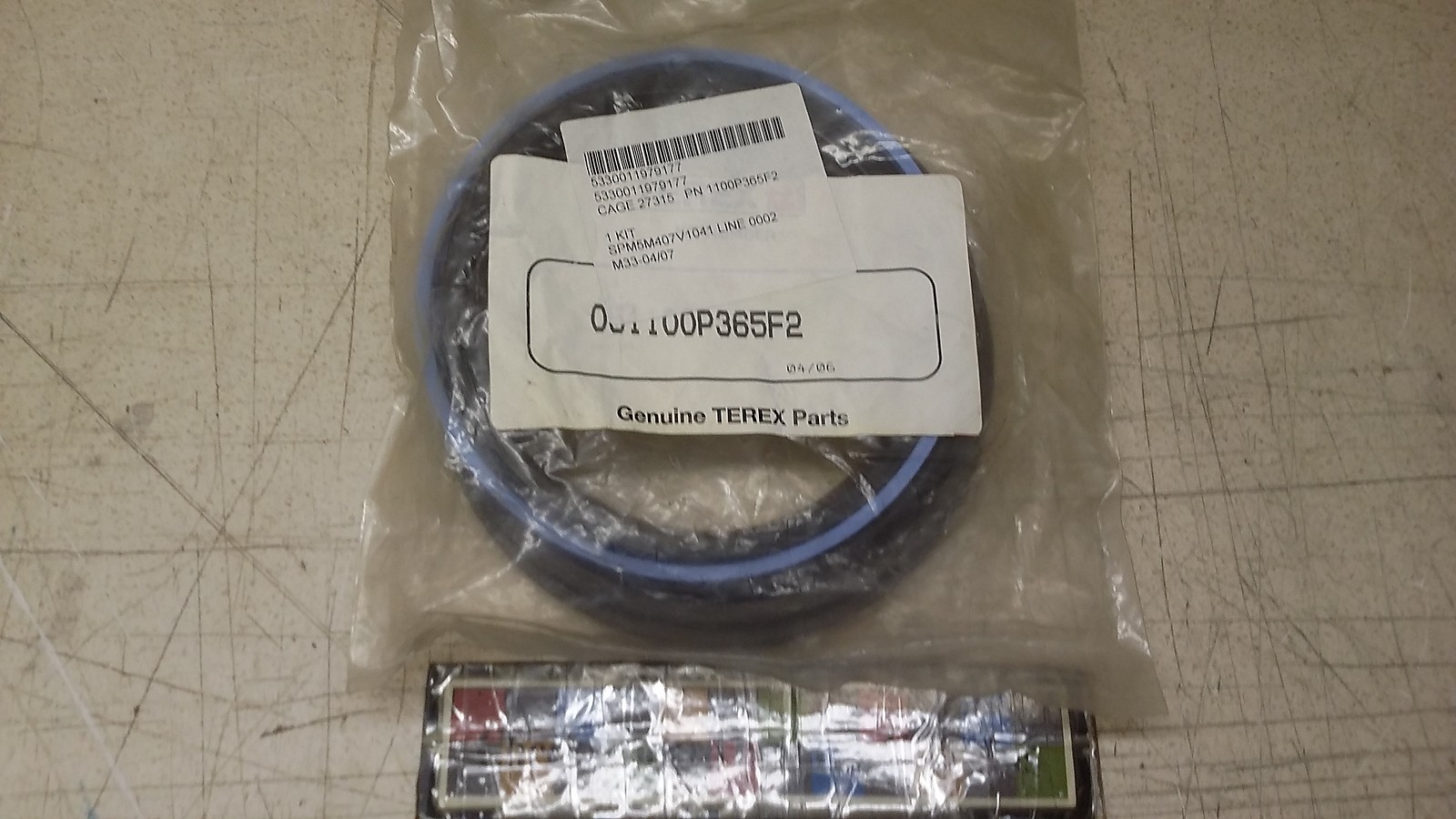 NOS Terex Cylinder Seal Kit 1100P365F2 05-1100P365F2 1045Z2443 SKSH-092002