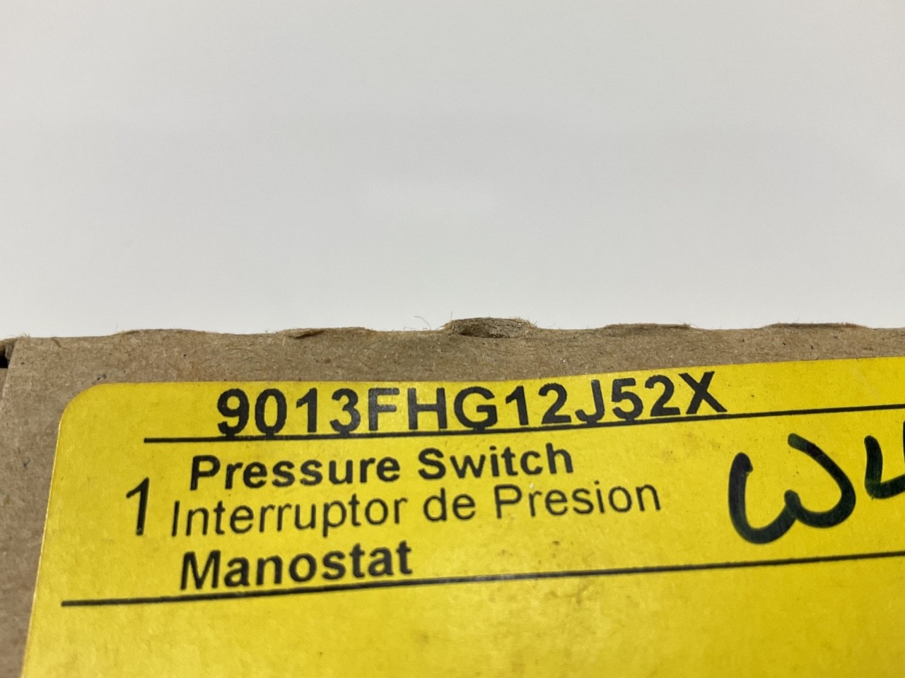 SQUARE D Pressure Switch 1/4 In FNPS/(1) Port, 95/125 Psi, 30 Psi, 40 To 150 Psi