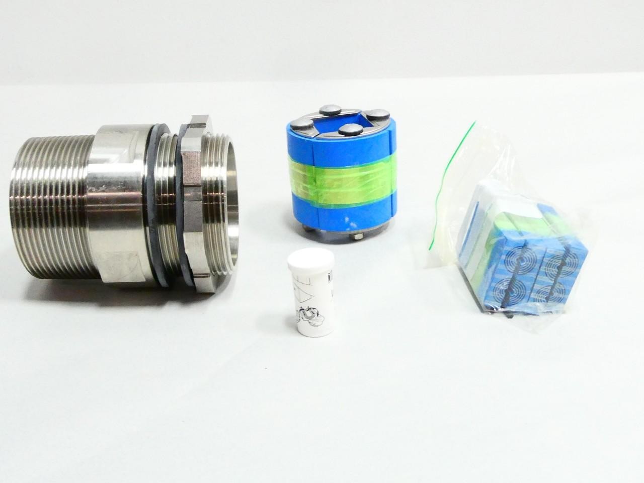 Roxtec KIT 5 EMC-SLT 75/4 3in Npt S1536661c Fitting