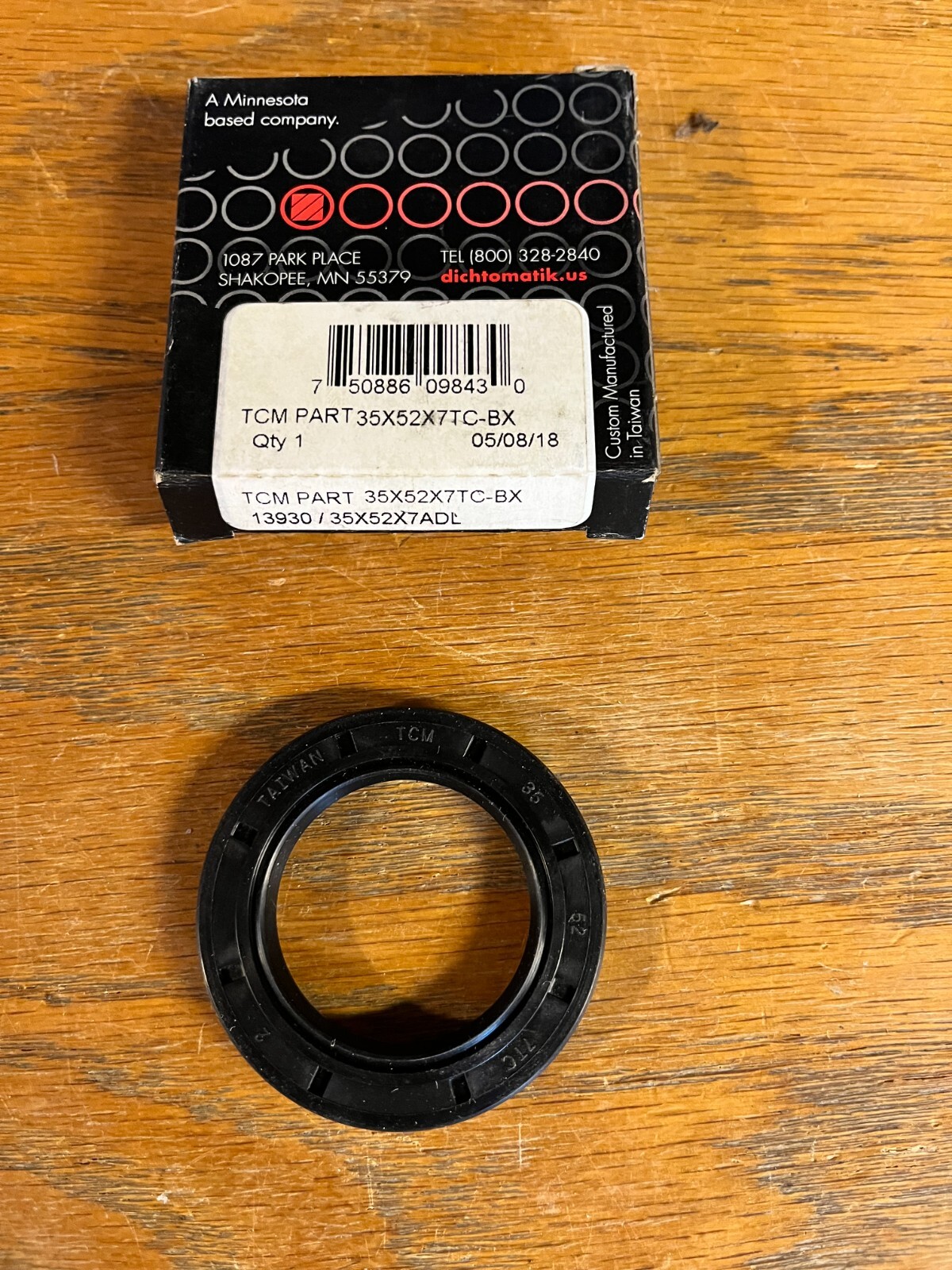 TCM 35X52X7TC-BX (Buna Rubber) Carbon Steel Oil Seal
