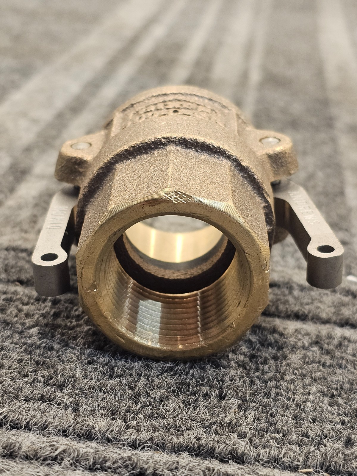 Dixon 100-D-BR: 1″ Cam & Groove Type D Coupler x Female NPT