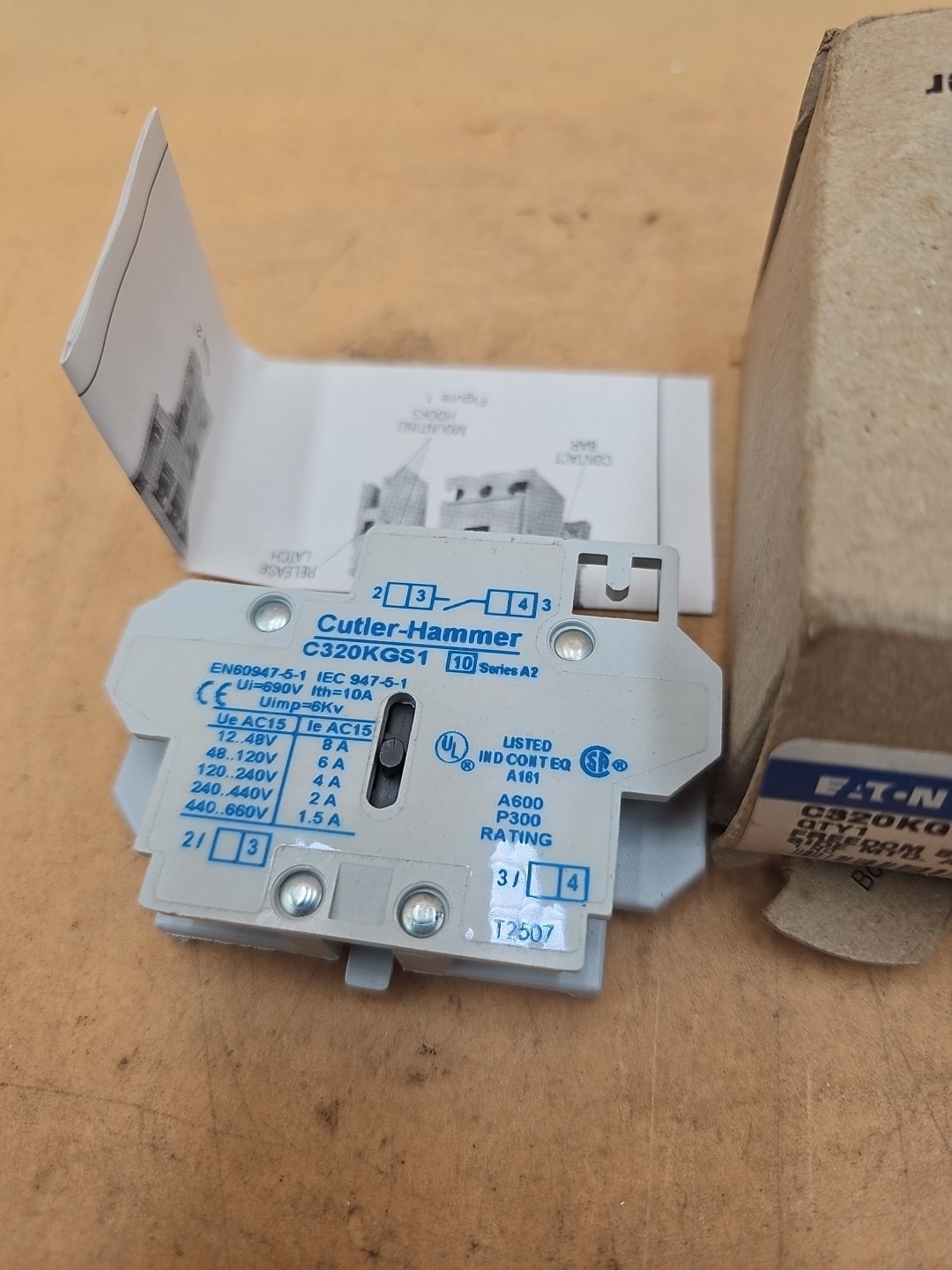 Eaton Cutler Hammer C320KGS1 FREEDOM SERIES SIDE AUX CONTACT