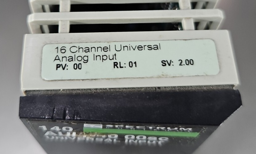 Schneider 140AUI04000SC Universal Input Module Loc3B-31