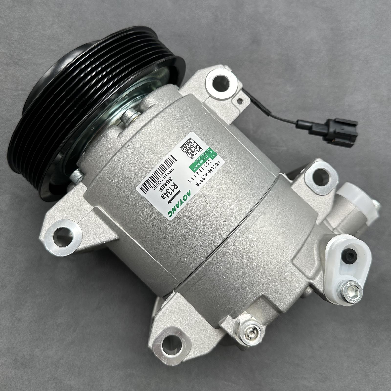 Brand New A/C Compressor 92600-4KV0A AD-1185N for Nissan Frontier