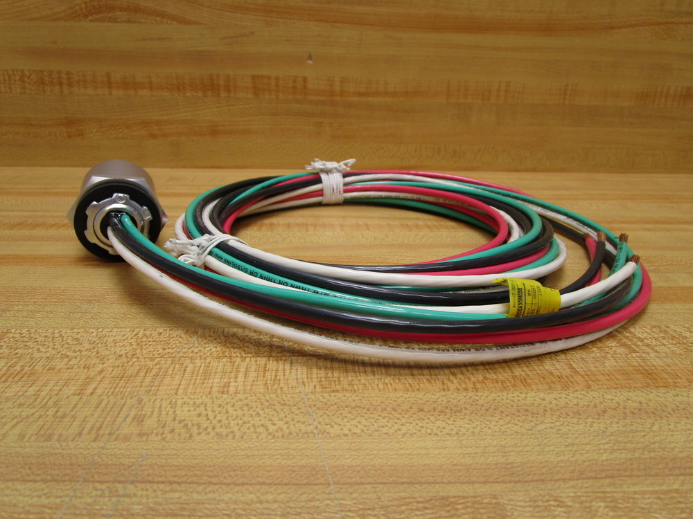 Brad Power CR4000A30M030 Molex Power Receptacle