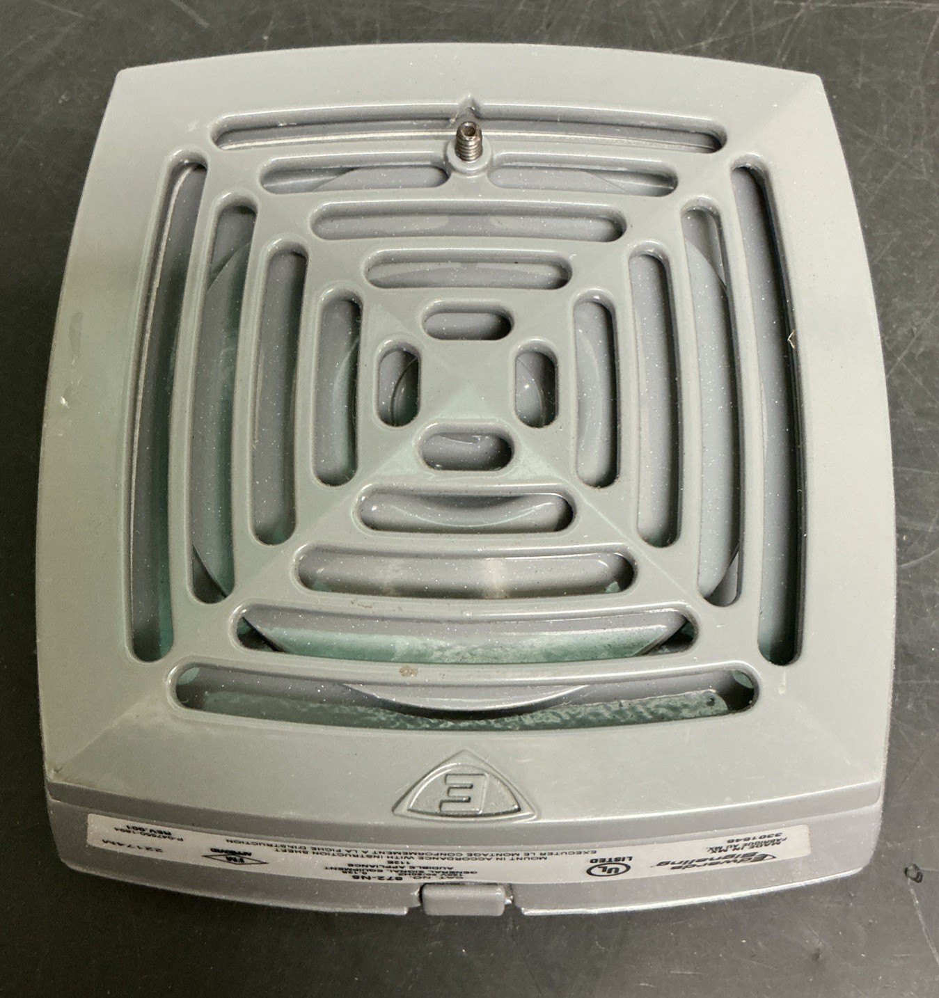 Edwards Signaling 872-N5 Projector Horn 120V AC 50/60HZ