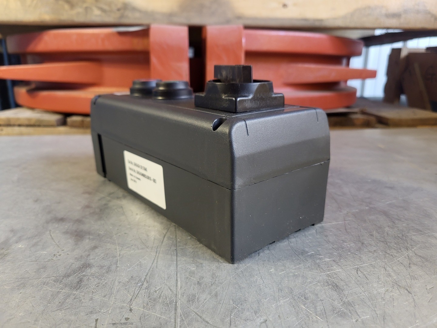 SURPLUS NEW CROUSE-HINDS GHG434 Push Button Control Station – Electrical