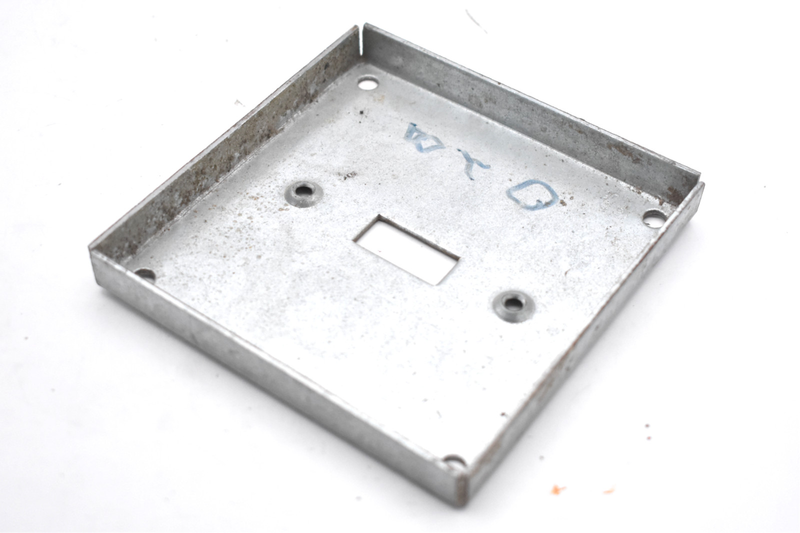 RACO 870RAC 6.5 CU. IN. SQUARE EXPOSED WORK COVER, 1 TOGGLE SWITCH