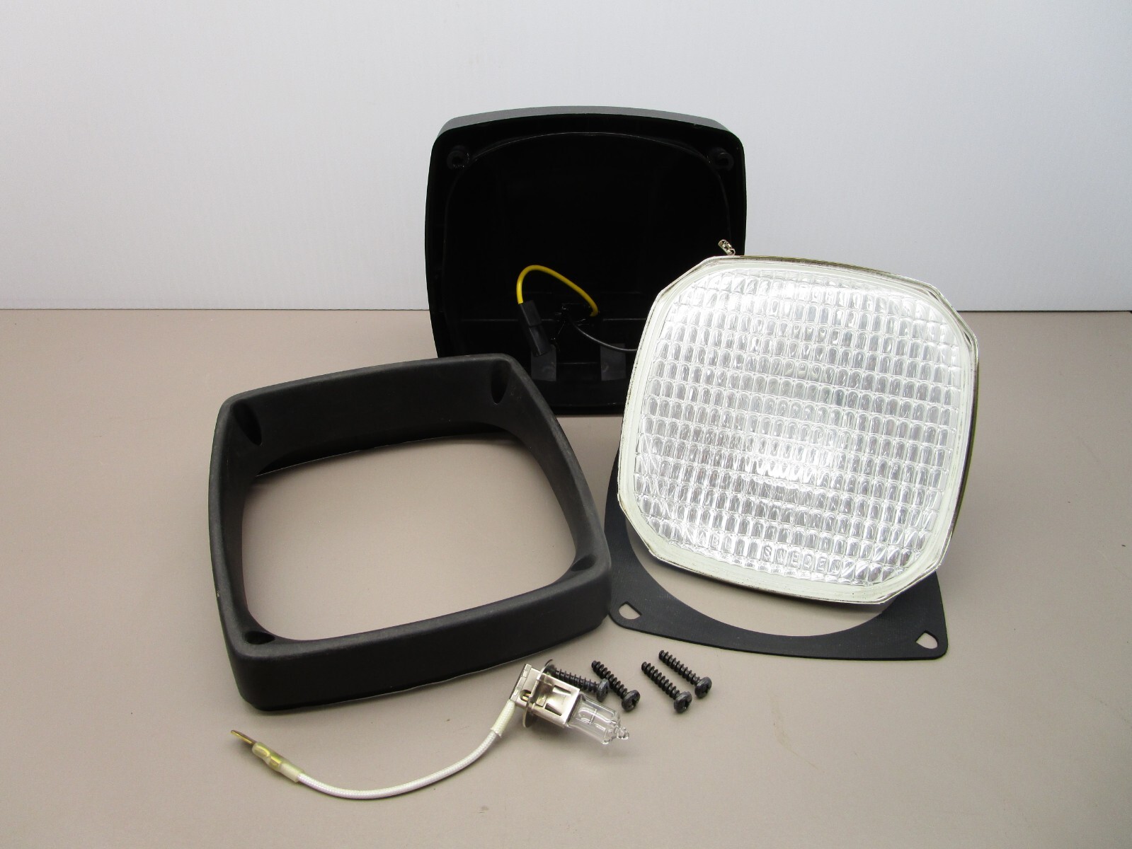 ABL Heavy Machine Work Lamp 5″ x 5″ Worklight Assembly 12V 55W