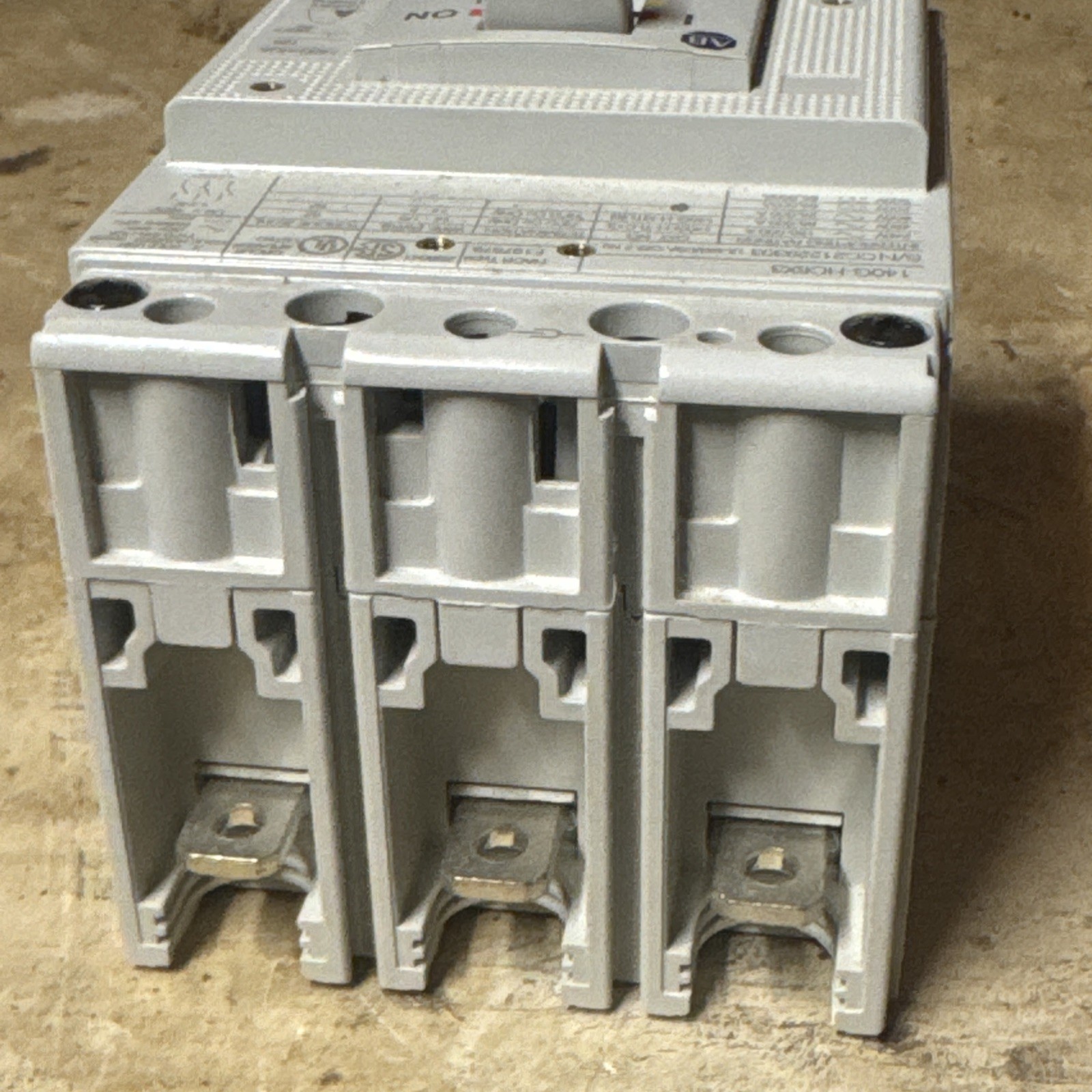 NEW ALLEN BRADLEY 140G-HC6C3-C60 CIRCUIT BREAKER 60A 3P 480V-600Y/347V 50/60HZ