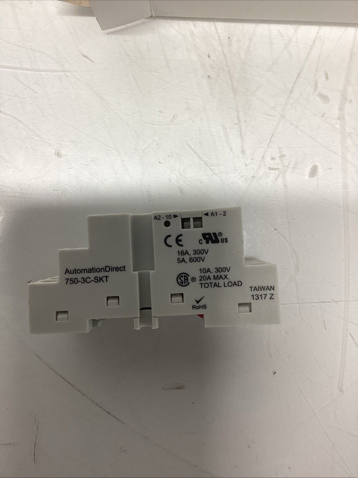 LOT OF 8 GENUINE AUTOMATIONDIRECT 750-3C-SKT NIB R-639