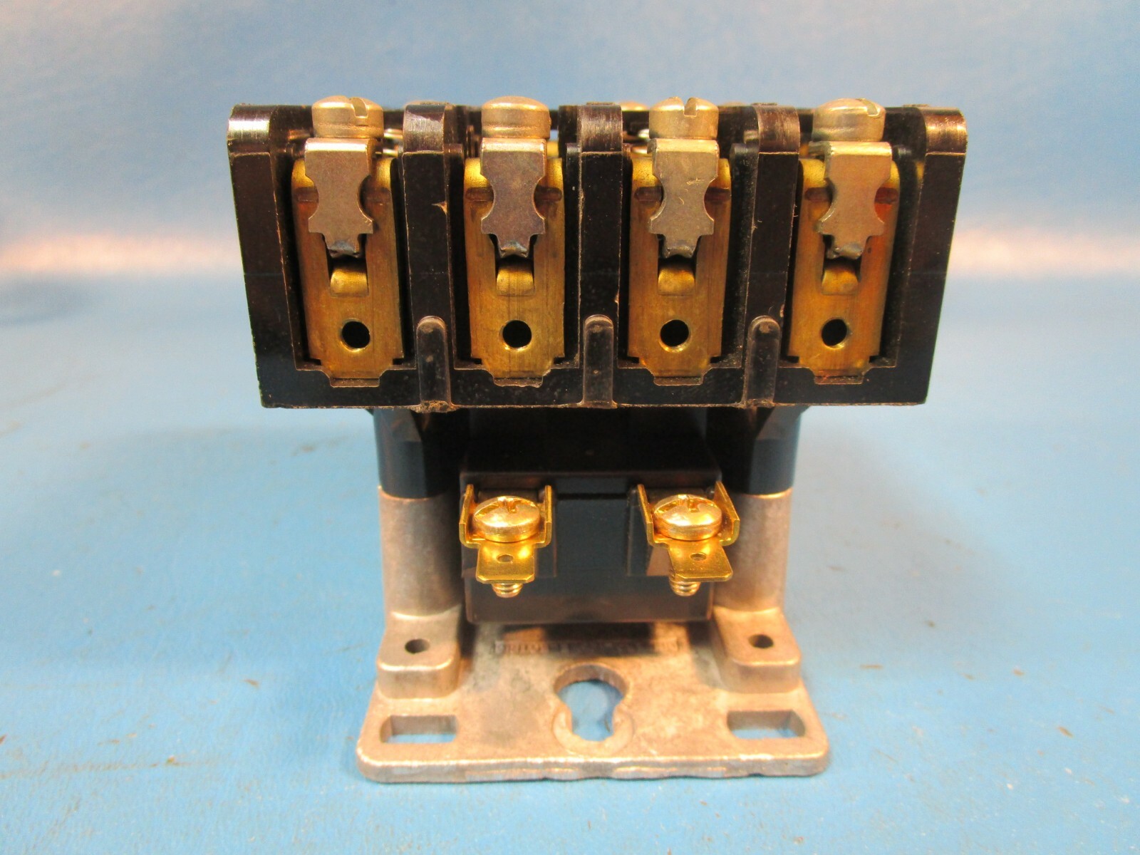 General Electric, GE CR153C003AAA, Contactor, Definite Purpose