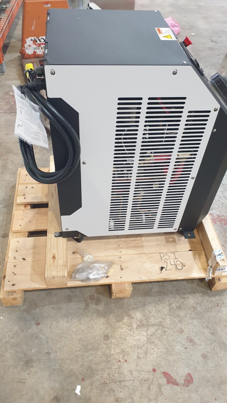 HASKRIS Temperature Control Chiller Unit Model LX3H-W5G2T3G-X-AK-8-M154 (R407C)