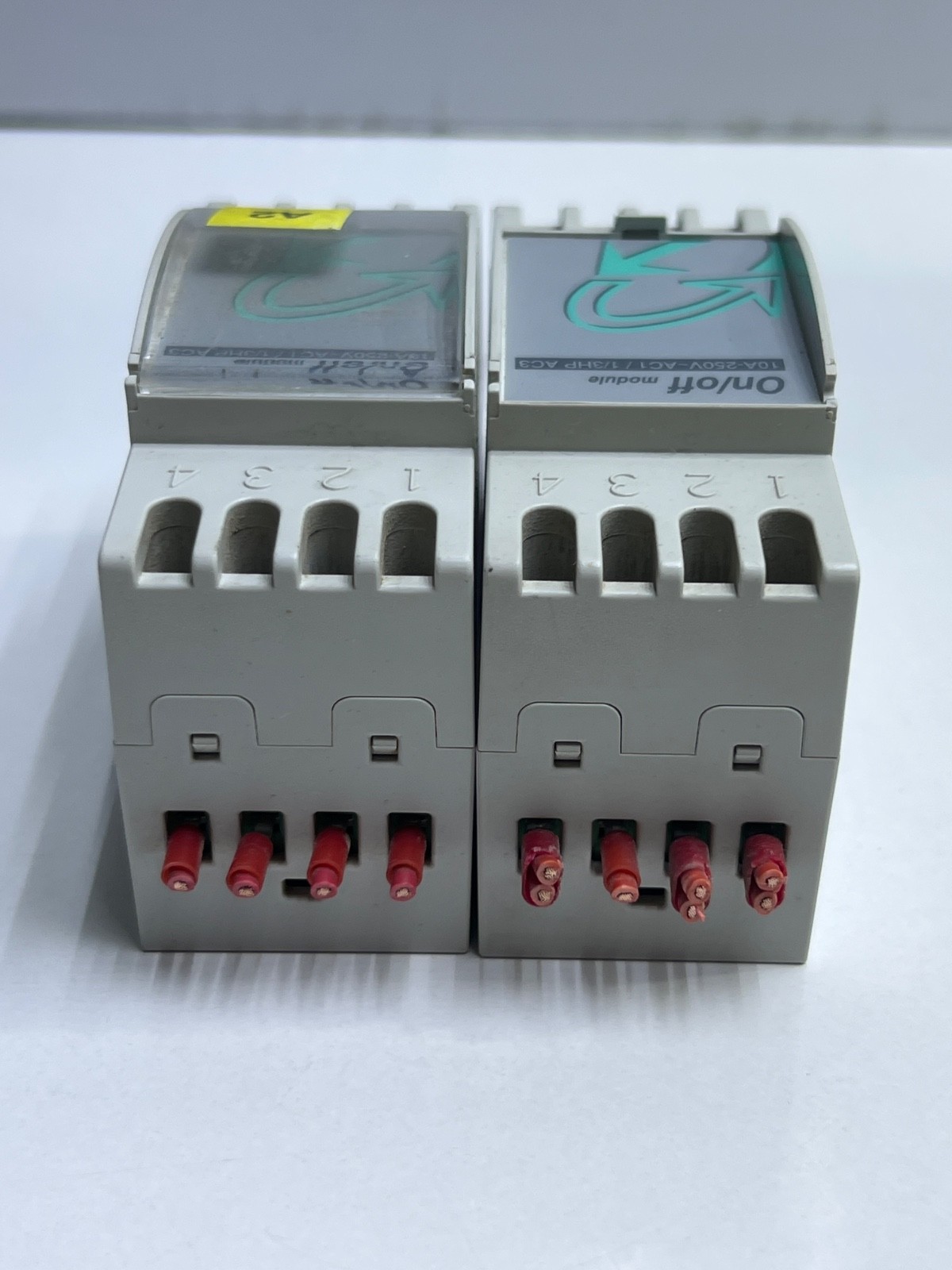 (LOT 2 PCS) Carel CONVONOFF0 REV:1.100 Output Signal Converter Module