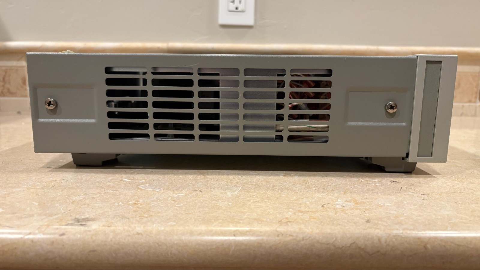 Agilent 6632B 100W High Performance DC Power Supply 0 – 20V 5A GPIB RS-232