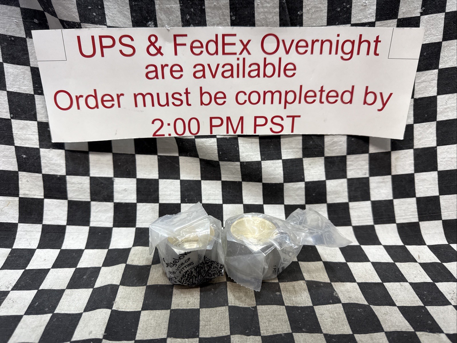 SWAGELOK SS-16-VCR-CP, SS16VCRCP, NUT 1″ VCR, LOT OF 2, SHIPSAMEDAY#1208T18