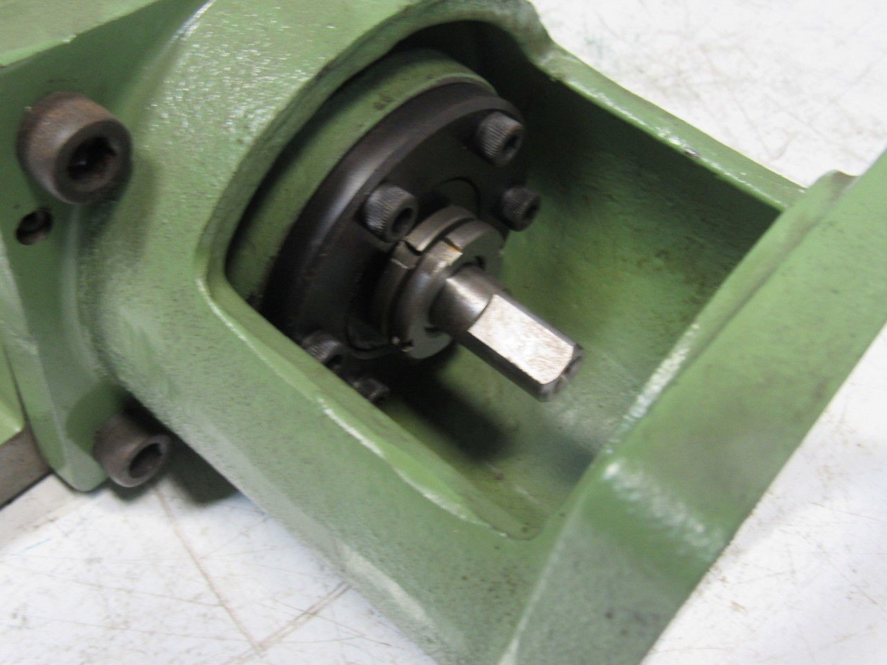 Soldick Model FS-4F Axis CNC 28-3/4″ Ballscrew Assembly Screw & Nut