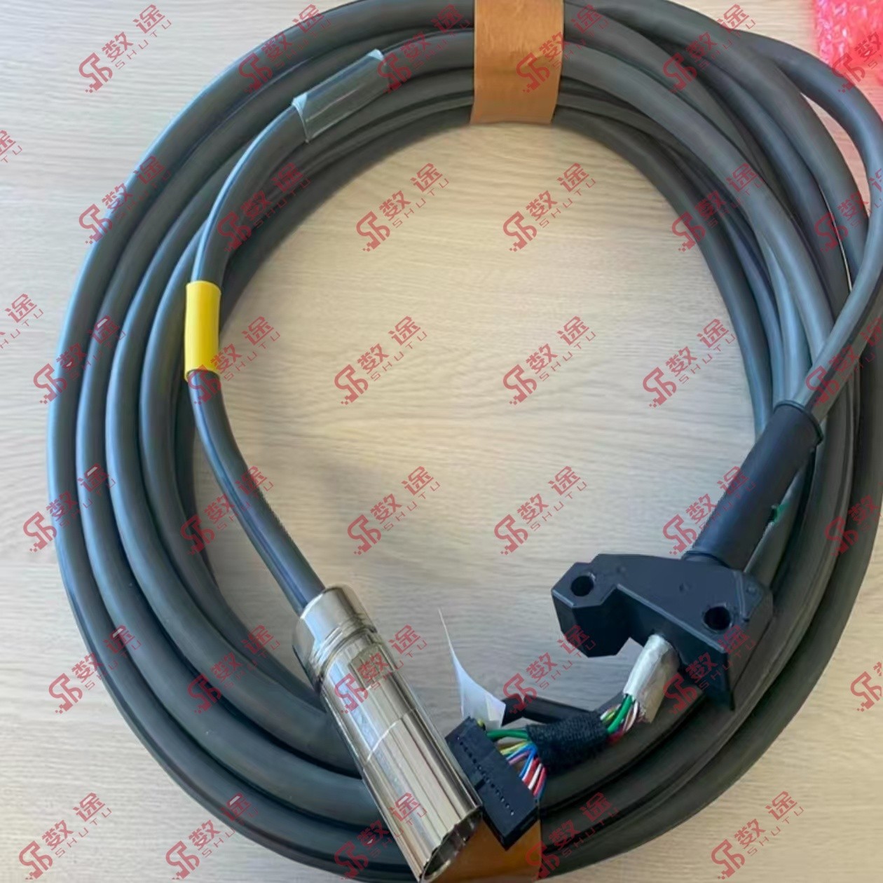 KUKA 00-132-345 10 meters Robot connection cables#1pcs new in box