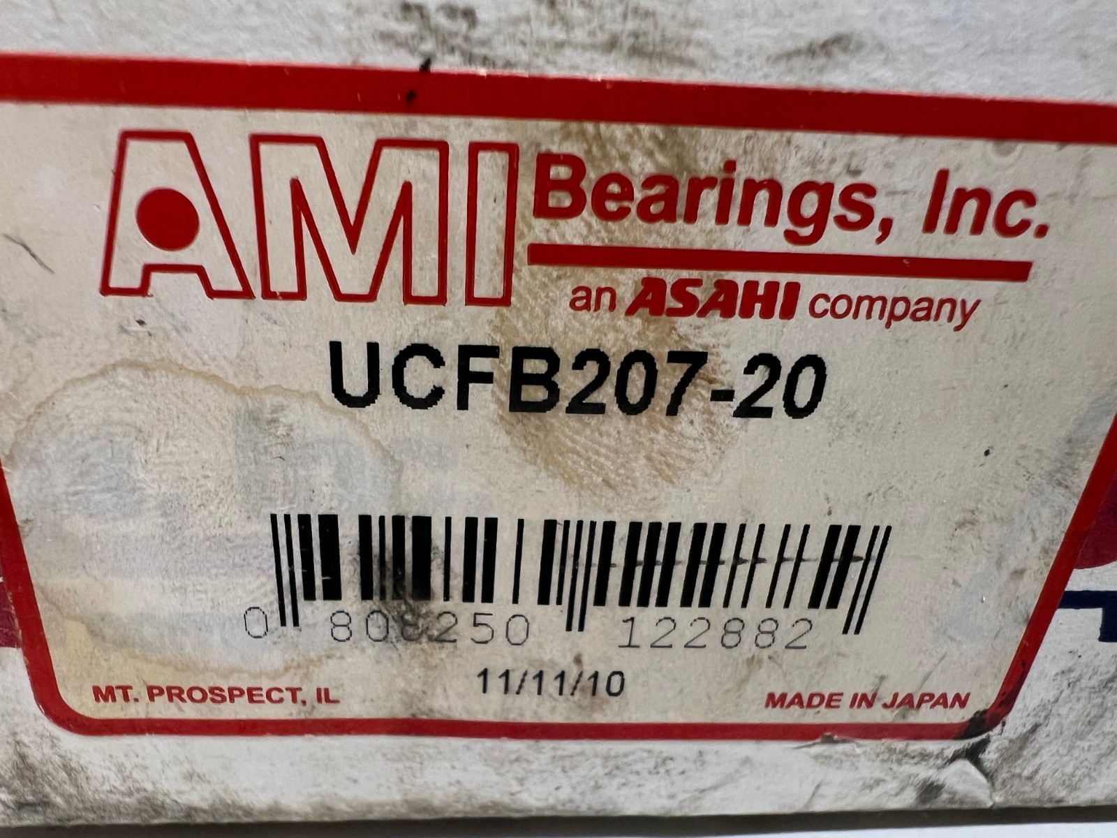 NEW IN BOX! AMI 3-BOLT FLANGE BLOCK BEARING UCFB207-20