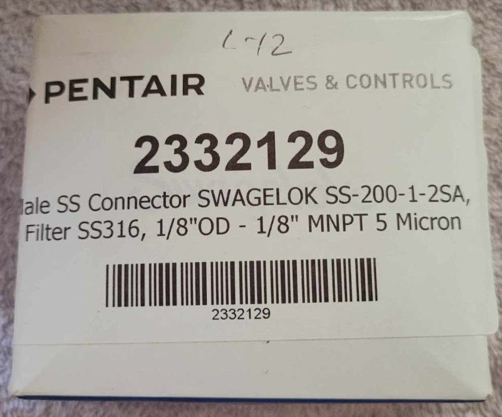 SS-200-1-2 SS-200-1-2SA SWAGELOK MALE SS CONNECTOR 1/8″ NEW BOX OF 14 PIECES
