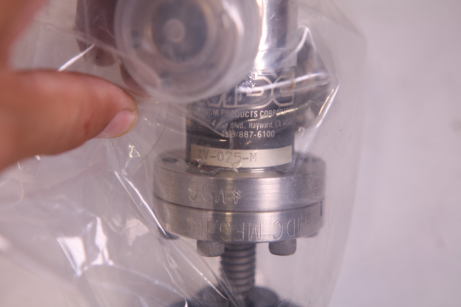 MDC Vacuum Products IV-075m Valve New, Old Stock