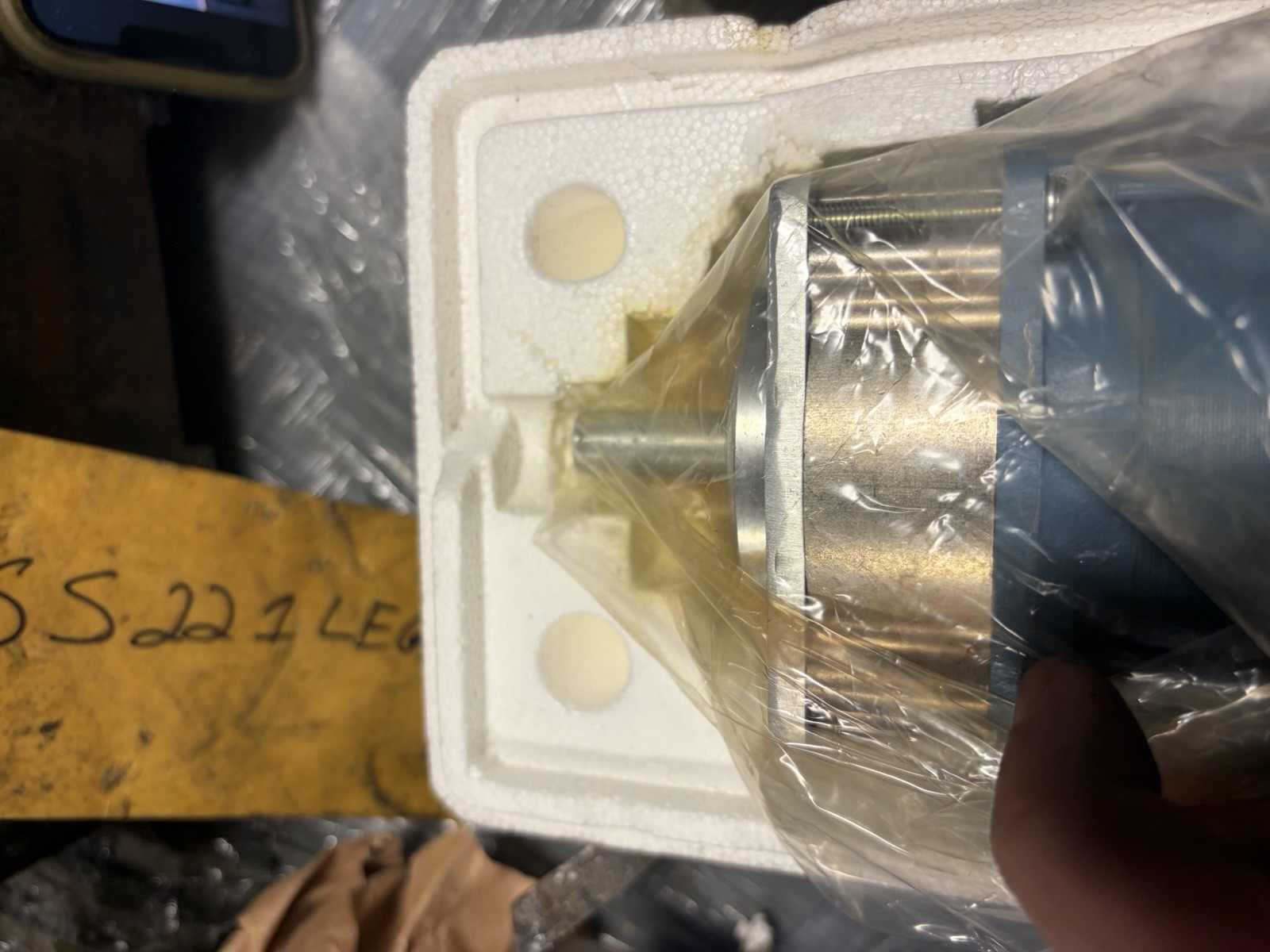 NEW SS451-1023 SUPERIOR ELECTRIC SYNCHRONOUS SLO-SYN MOTOR