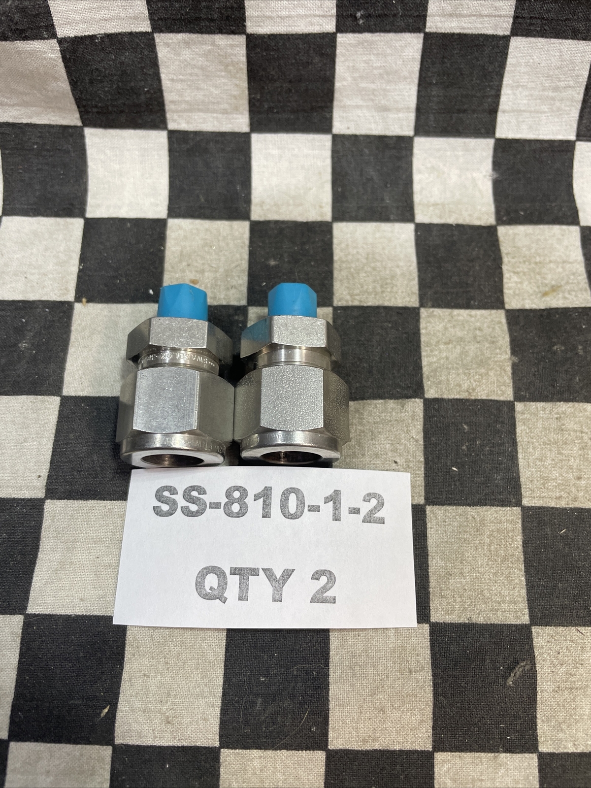 SWAGELOK SS-810-2-2, SS-810-1-2, ELBOW MALE 1/8″, LOT OF 6 SHIPSAMEDAY#1374V2