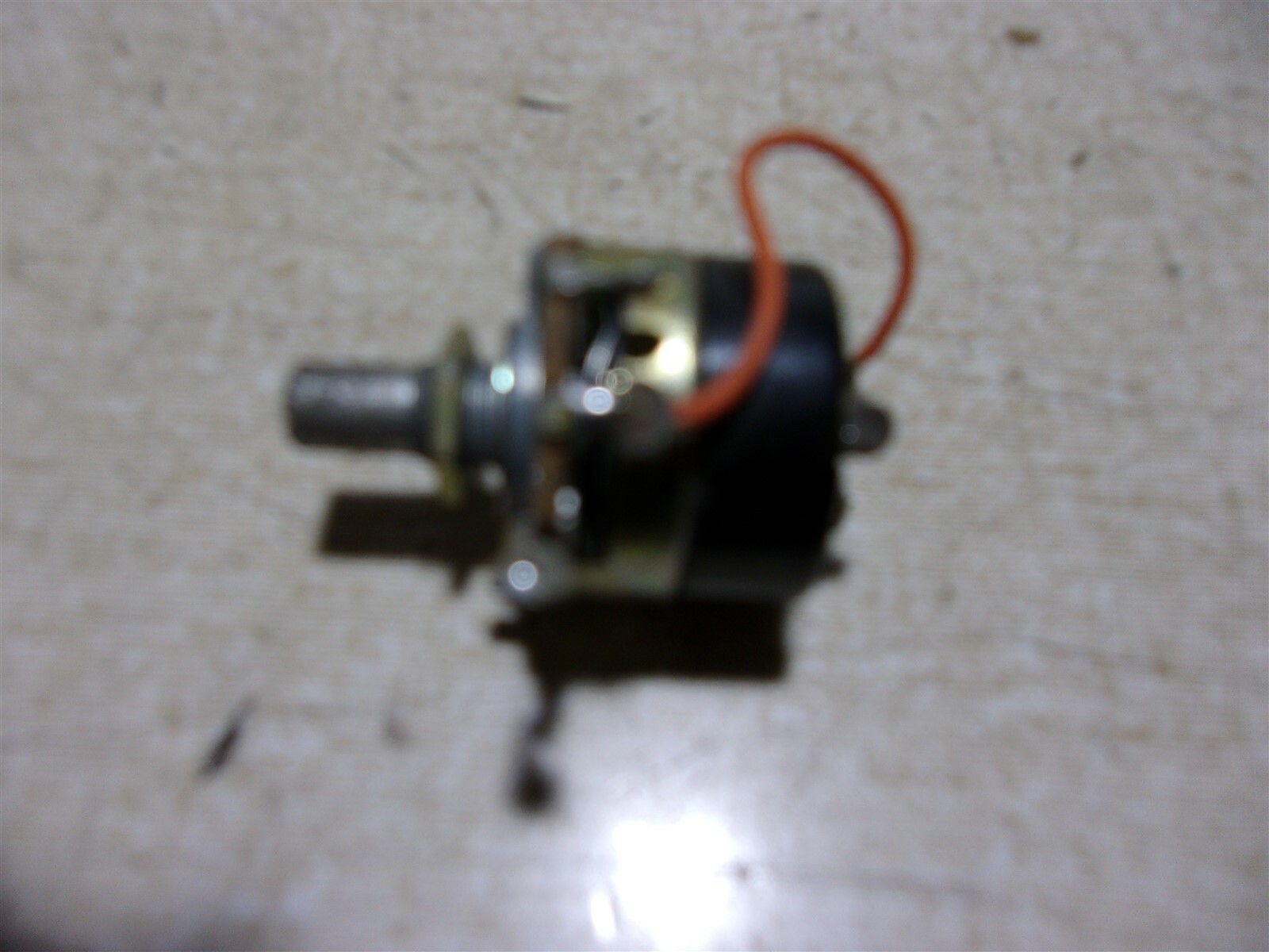 Alpha B10K Potentiometer *FREE SHIPPING*