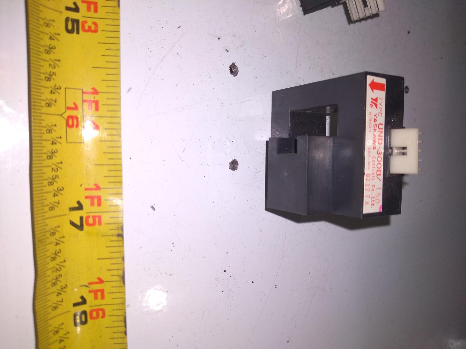 YASKAWA UND-300B/150