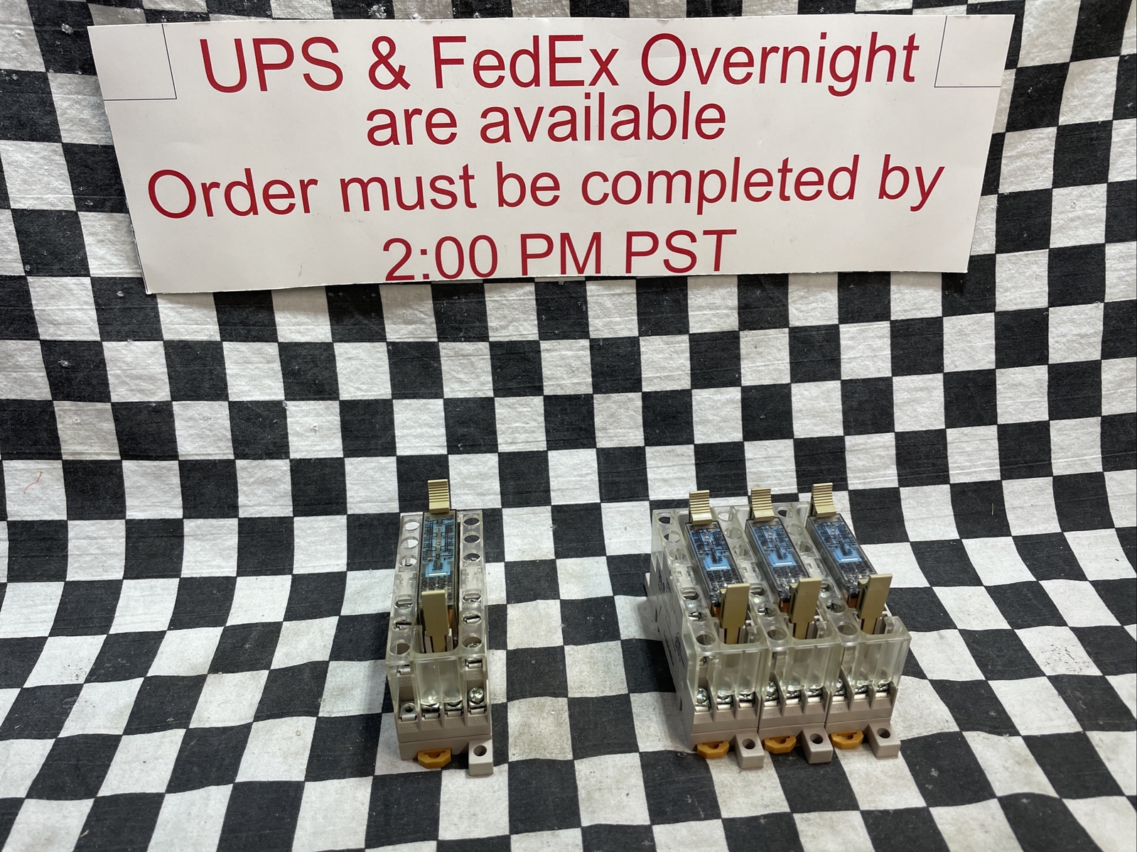 OMRON BASE RELAY 24V, P7SA-14F-ND & G7SA-5A1B, P7SA-10F-ND & G7SA-3A1B LOT OF 4
