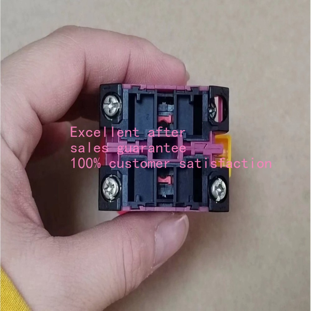 1PCS New in Box for IDEC HW-CB02 Emergency Stop Button Switch Freight Free