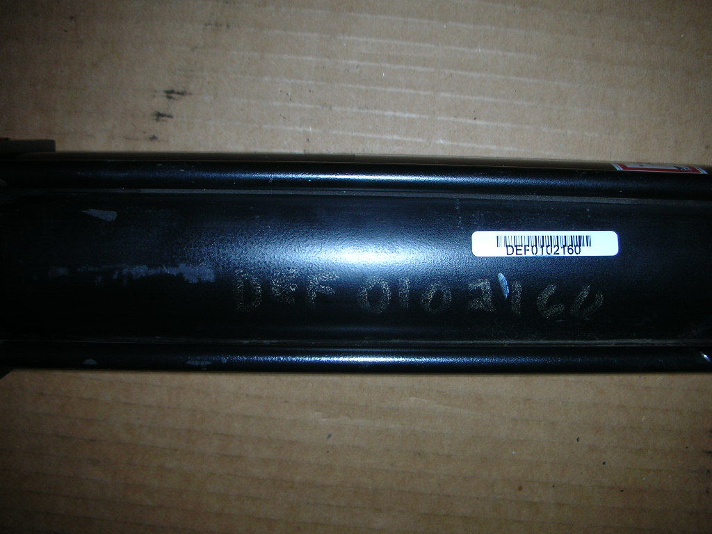 EATON HYDRO-LINE CYLINDER R5FD-2X9-B-1-2-N-V-V-1-1 R5F 2″ BORE 9″ STROKE NOS!!