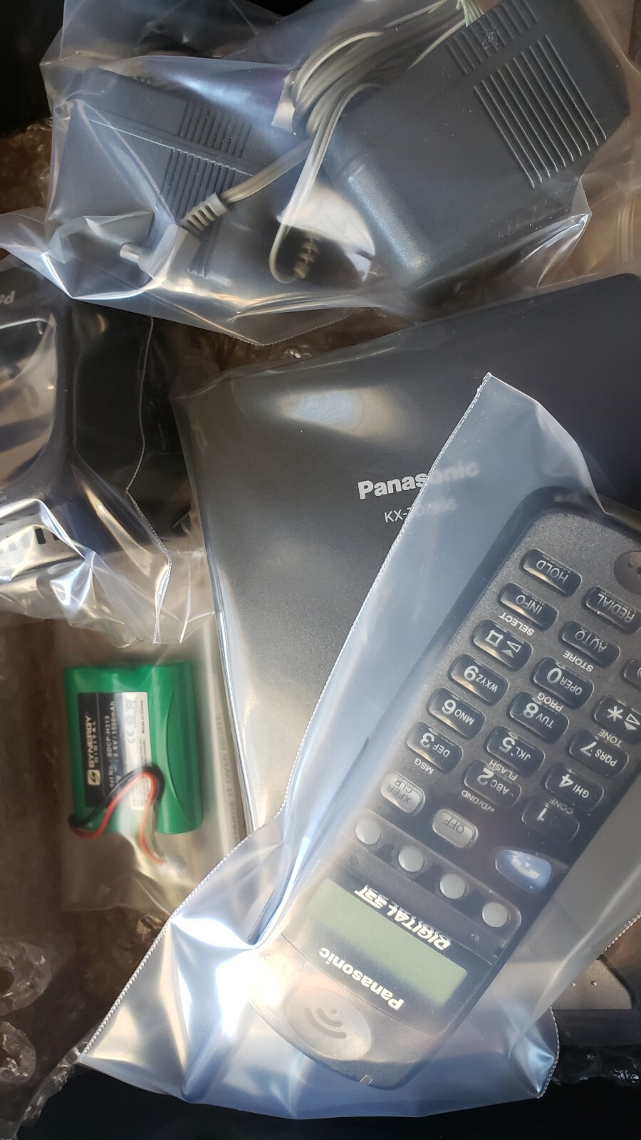 PANASONIC KX-TD7895- B REFURBISHED/ 6 MONTH WARRANTY. little wearing & tearing.