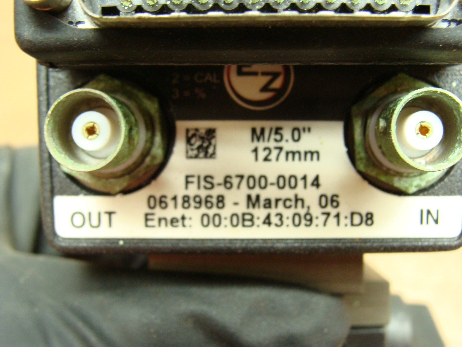 MICROSCAN EZ BARCODE SCANNER FIS-6700-0014 W/IGUS DRYLIN T LINEAR GUIDE BLOCK