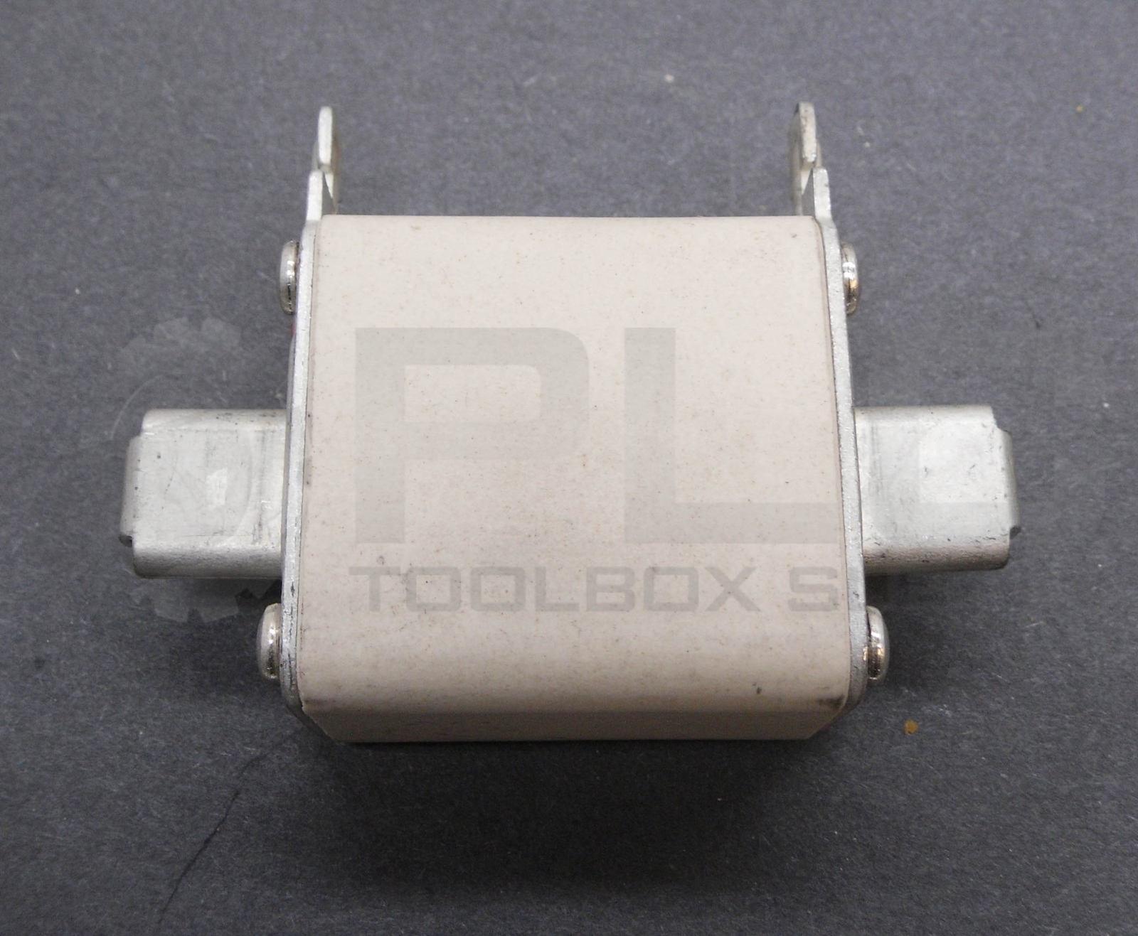 BUSSMANN 170L3757 FUSE 125A 660V