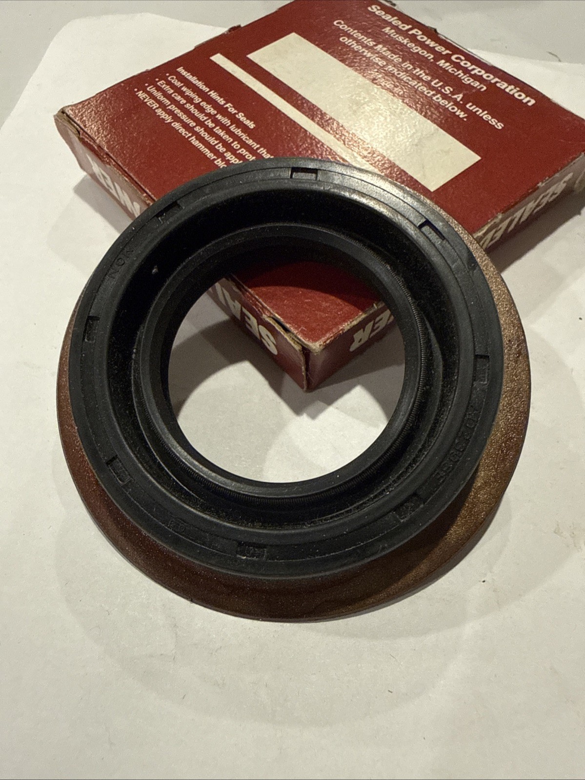 NEW NOK Oil Seal AD2398E Differential Pinion Seal Equivalent To National 1216N
