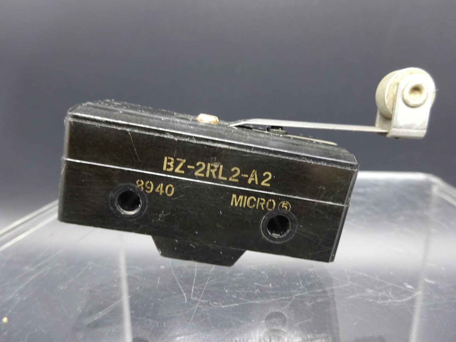 Selecta Switch Micro Switch SS71-BZ-2RL2-A2 Precision 15A 120vac to 480v SPDT