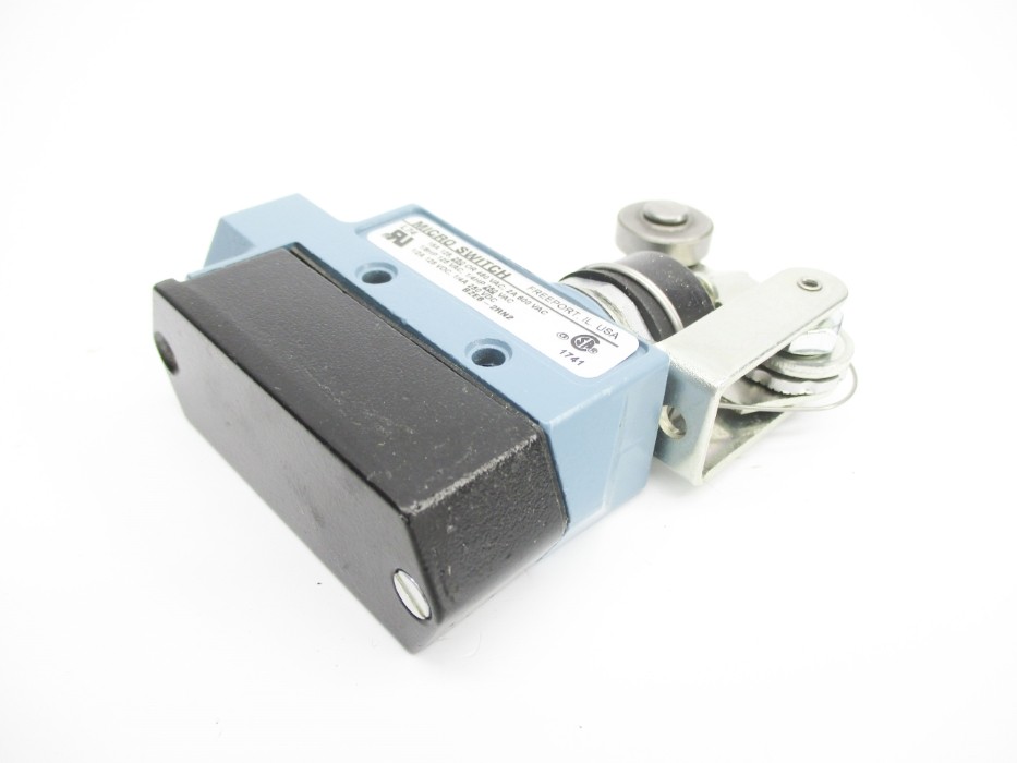 MICRO SWITCH BZE6-2RN2 600VAC 2A NSNP