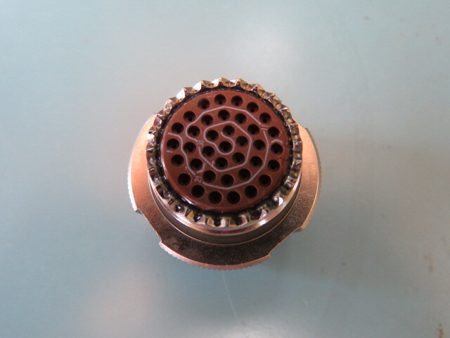 AMPHENOL D38999/26FD35PN Qty of 1 per Lot 37 Position Circular Connector Plug
