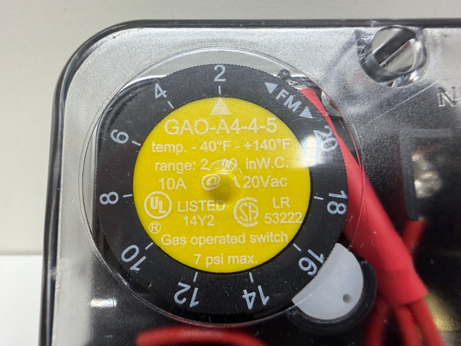 NEW IN BOX! DUNGS 120V 7PSI GAS OPERATED PRESSURE SWITCH 266921 GAO-A4-4-5